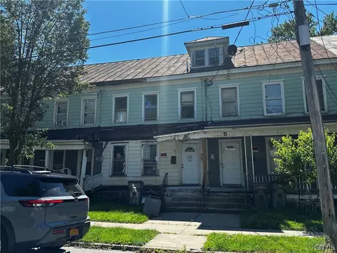 100 Kossuth St #5, Rome, NY 13440