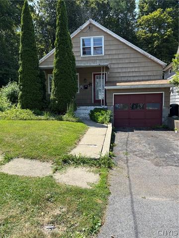 206 Hastings Pl, Syracuse, NY 13206