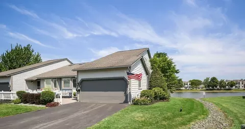 189 Summerhaven Dr S, East Syracuse, NY 13057