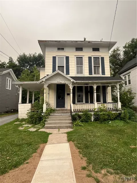416 Holcomb St, Watertown, NY 13601