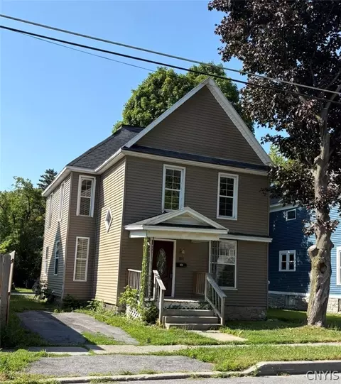 380 Arlington St, Watertown, NY 13601