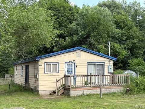 1588 County Route 8, Granby, NY 13069