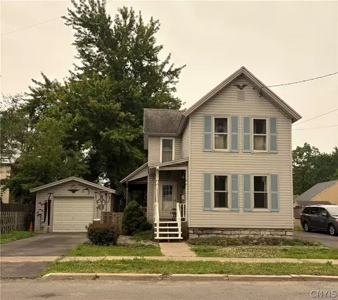 111 W Lynde St, Watertown, NY 13601
