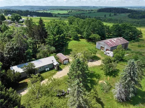 2771 Route 76, Sherman, NY 14781