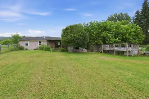 Exterior - 4147 Nelson Rd, Nelson, NY 13035 photo 6 of 7