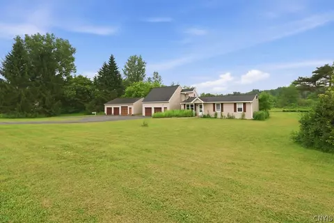 Exterior - 4147 Nelson Rd, Nelson, NY 13035 photo 1 of 7