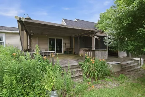 Exterior - 4147 Nelson Rd, Nelson, NY 13035 photo 7 of 7