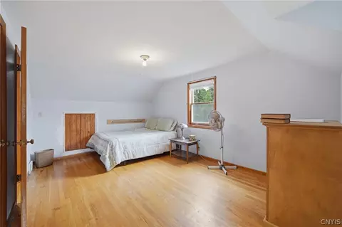 Bedroom - 3625 Doyle Rd, Lysander, NY 13027 photo 5 of 9