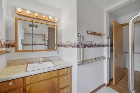 Bath - 3625 Doyle Rd, Lysander, NY 13027 photo 1 of 4