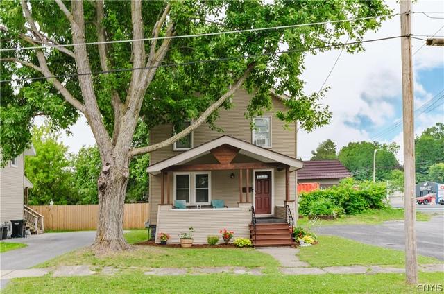 104 Fairmont Ave, Watertown, NY 13601