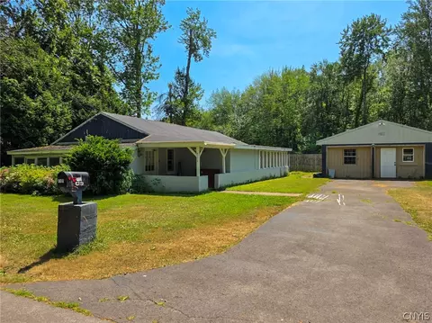 712 Myrtle Ave, Vienna, NY 13308