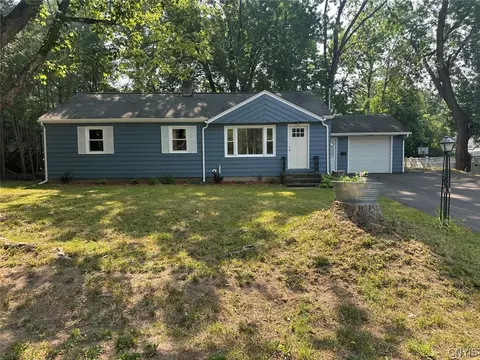 5684 Mapleton, Utica, NY 13502