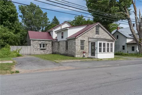 25054 Woolworth St, Champion, NY 13619
