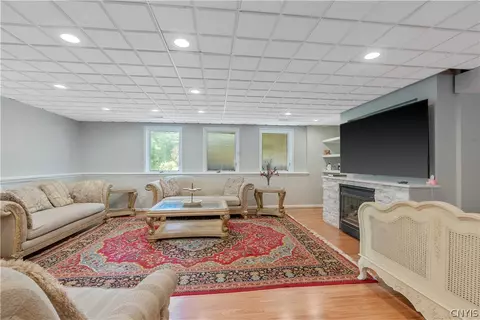 Living - 6909 Shalimar Way, Fayetteville, NY 13066 photo 3 of 3