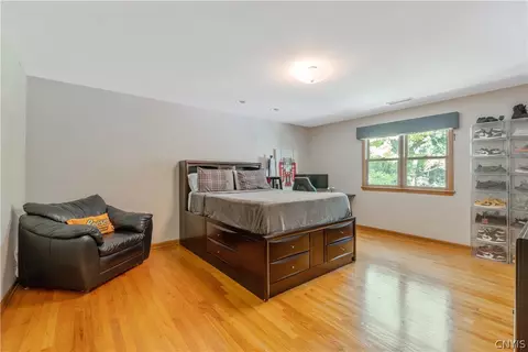 Bedroom - 6909 Shalimar Way, Fayetteville, NY 13066 photo 5 of 9