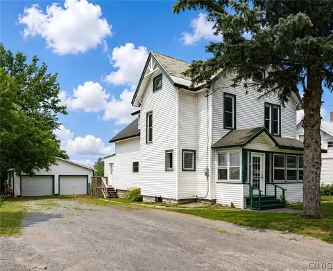 8465 S Main St, Le Ray, NY 13637