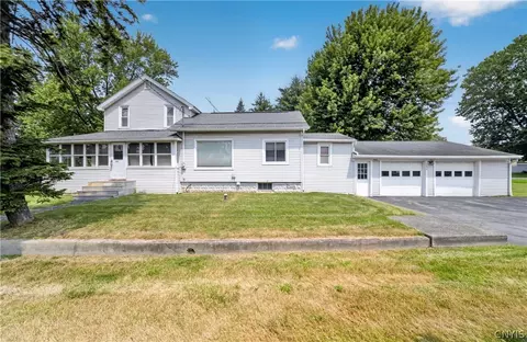 5837 Tuller Rd, Cicero, NY 13039