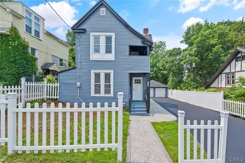 430 Maple St, Syracuse, NY 13210