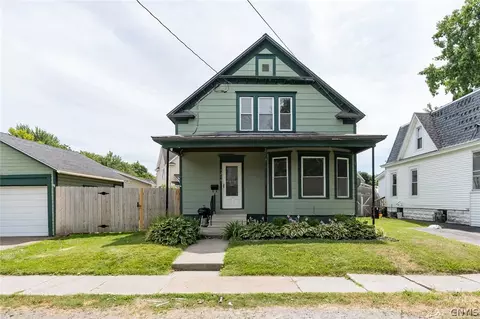 1216 Bronson St, Watertown, NY 13601