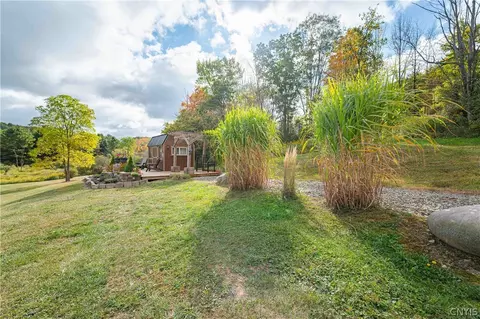 Exterior - 5785 Hayes Rd, Bath, NY 14810 photo 4 of 9