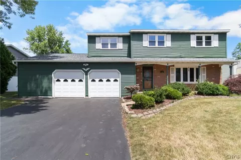 5321 Amalfi Dr, Clay, NY 13041