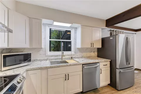 Kitchen - 8699 Carpenter Rd, Lysander, NY 13027 photo 2 of 4