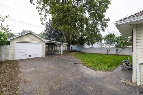 607 Laurelton Rd, Irondequoit, NY 14609 photo 22