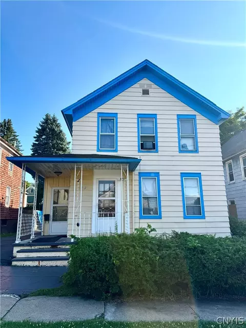 817 Chestnut St, Utica, NY 13502