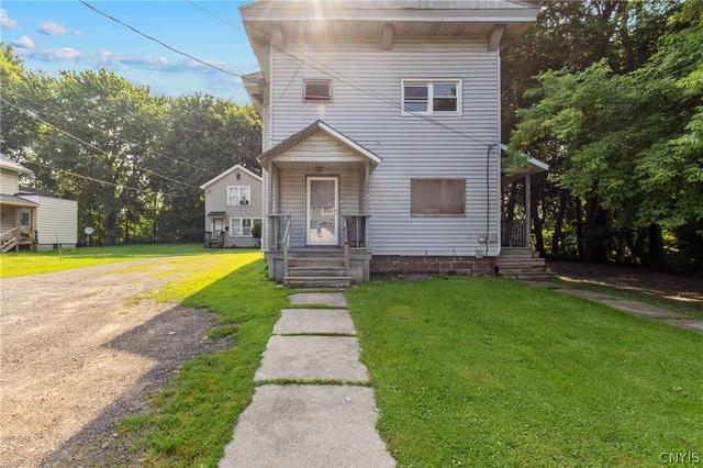 151 W 1st St N, Fulton, NY 13069