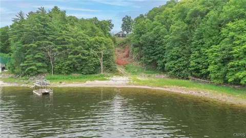 42281 Honey Hill Rd, Theresa, NY 13691