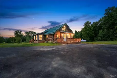 12899 Pople Rd, Victory, NY 13111
