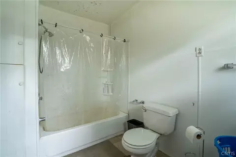 Bath - 329-331 King St, Herkimer, NY 13350 photo 1 of 1