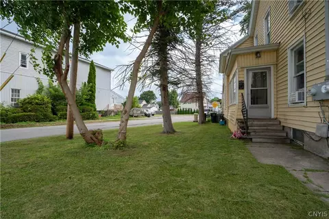 Exterior - 329-331 King St, Herkimer, NY 13350 photo 2 of 10