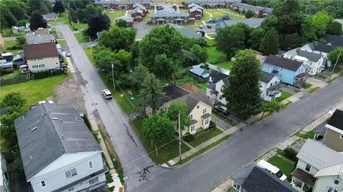 View/Area - 329-331 King St, Herkimer, NY 13350 photo 2 of 3