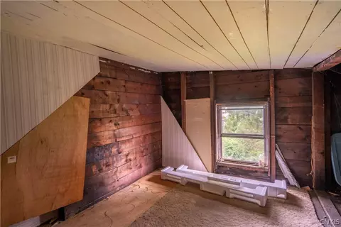 Bedroom - 329-331 King St, Herkimer, NY 13350 photo 8 of 11