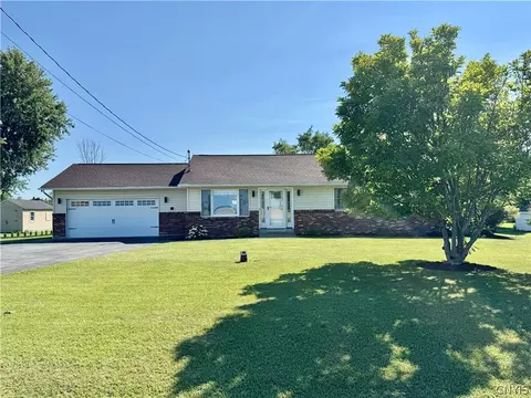 3579 Fountain St, Kirkland, NY 13323