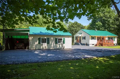 4340 Kinney Gulf Rd, Cortlandville, NY 13045