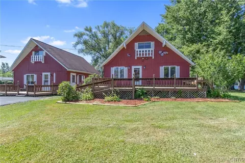 261-263 Oneida River Rd, Schroeppel, NY 13132