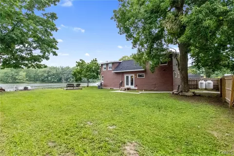 1082 Lynch Rd, Van Buren, NY 13027
