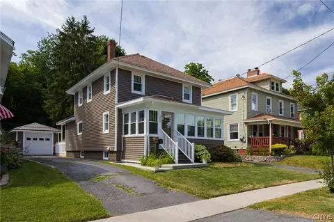 125 N Pearl Ave, Watertown, NY 13601