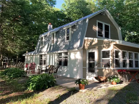 26969 Oconnor Rd, Worth, NY 13659