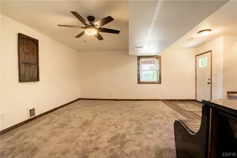 Living - 594 Casey Rd, German Flatts, NY 13407 photo 5 of 10
