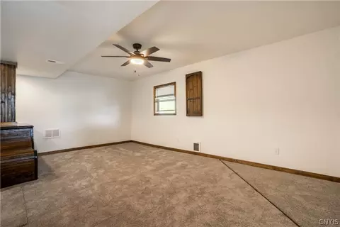 Living - 594 Casey Rd, German Flatts, NY 13407 photo 3 of 10