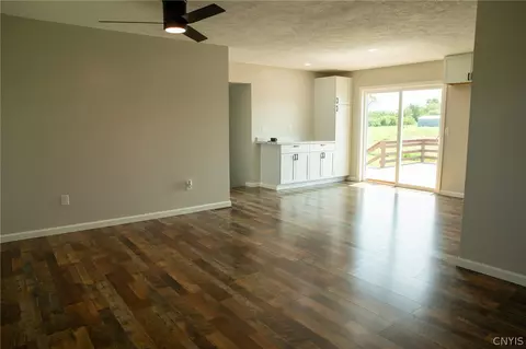 Living - 5484 Spring Rd, Rome, NY 13440 photo 2 of 5