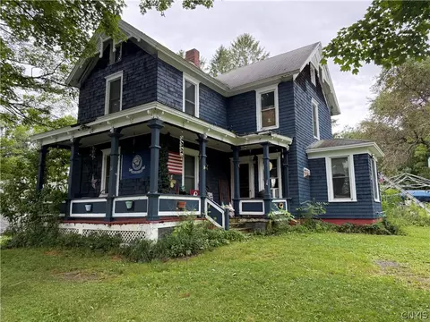 14 Lakeview Ave, Richfield, NY 13439