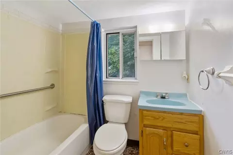 Bath - 37 E Oneida St, Lysander, NY 13027 photo 1 of 1