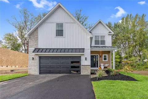 134 Arabica Ln, Salina, NY 13088