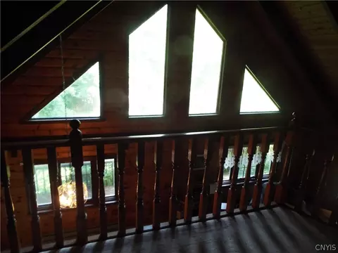 Entry Way - 203 Deep Springs Dr, Sullivan, NY 13037 photo 8 of 9