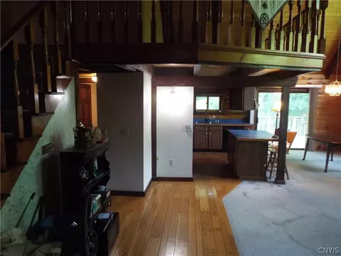 Entry Way - 203 Deep Springs Dr, Sullivan, NY 13037 photo 2 of 9