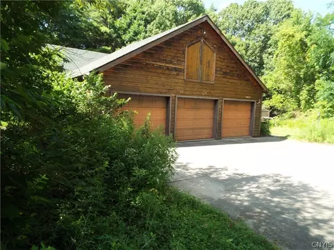Exterior - 203 Deep Springs Dr, Sullivan, NY 13037 photo 2 of 12